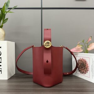LOEWE's new high quality leather Pebble Bucket bag